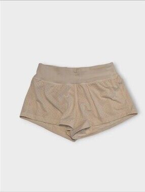 Size 4 - Lululemon Final Lap Short (2.5")